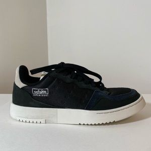 Pre Owned Adidas supercourt shoes
